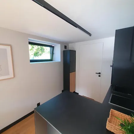 Newly Renovated And Stylish * ドランメン